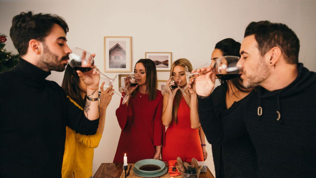 How to Conduct Wine Tasting: The 4S